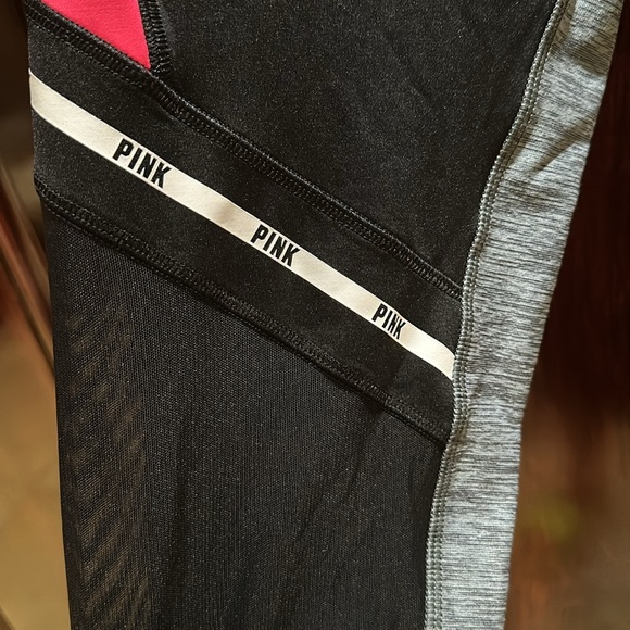 LIMITED EDITION PINK LEGGINGS - NEW WITH TAGS - Picture 2 of 4